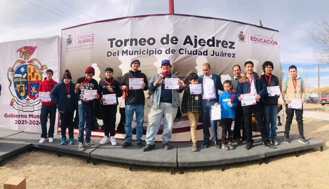 Reconoce Municipio A Primeros Lugares Del Torneo De Ajedrez Por La