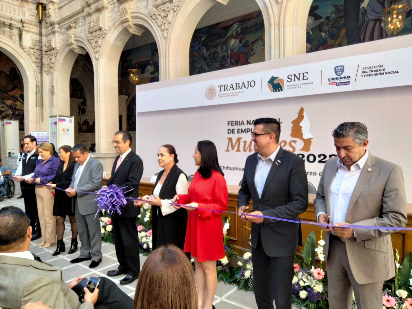 Inauguran La Feria Nacional De Empleo De Las Mujeres En Palacio De