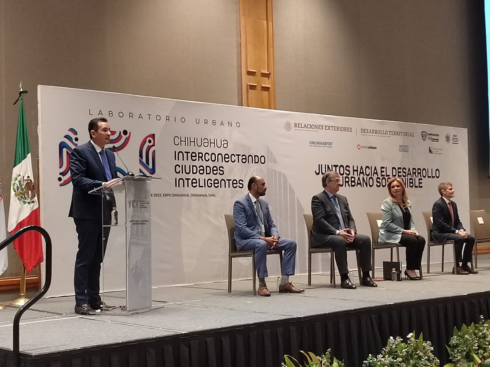 Secretario De Relaciones Exteriores Inaugura Foro “Interconectando ...